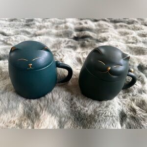 Cute Cat-Shaped Mugs in Dark Green